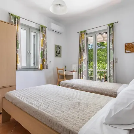 Villa κρηνη *