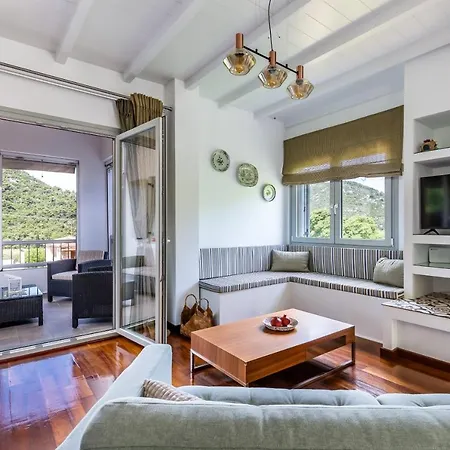 κρηνη Villa *